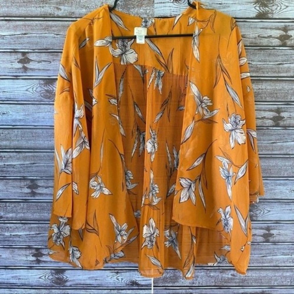A New‎ Day Floral Print Open Front Top/Kimono OSFM